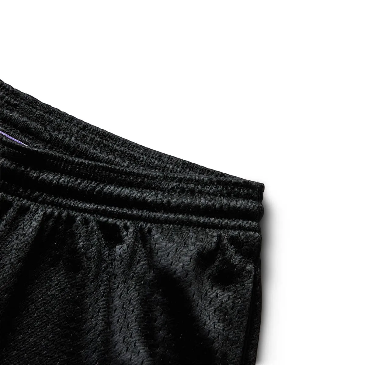 BUNNY EMB CHAMPION SHORTS
