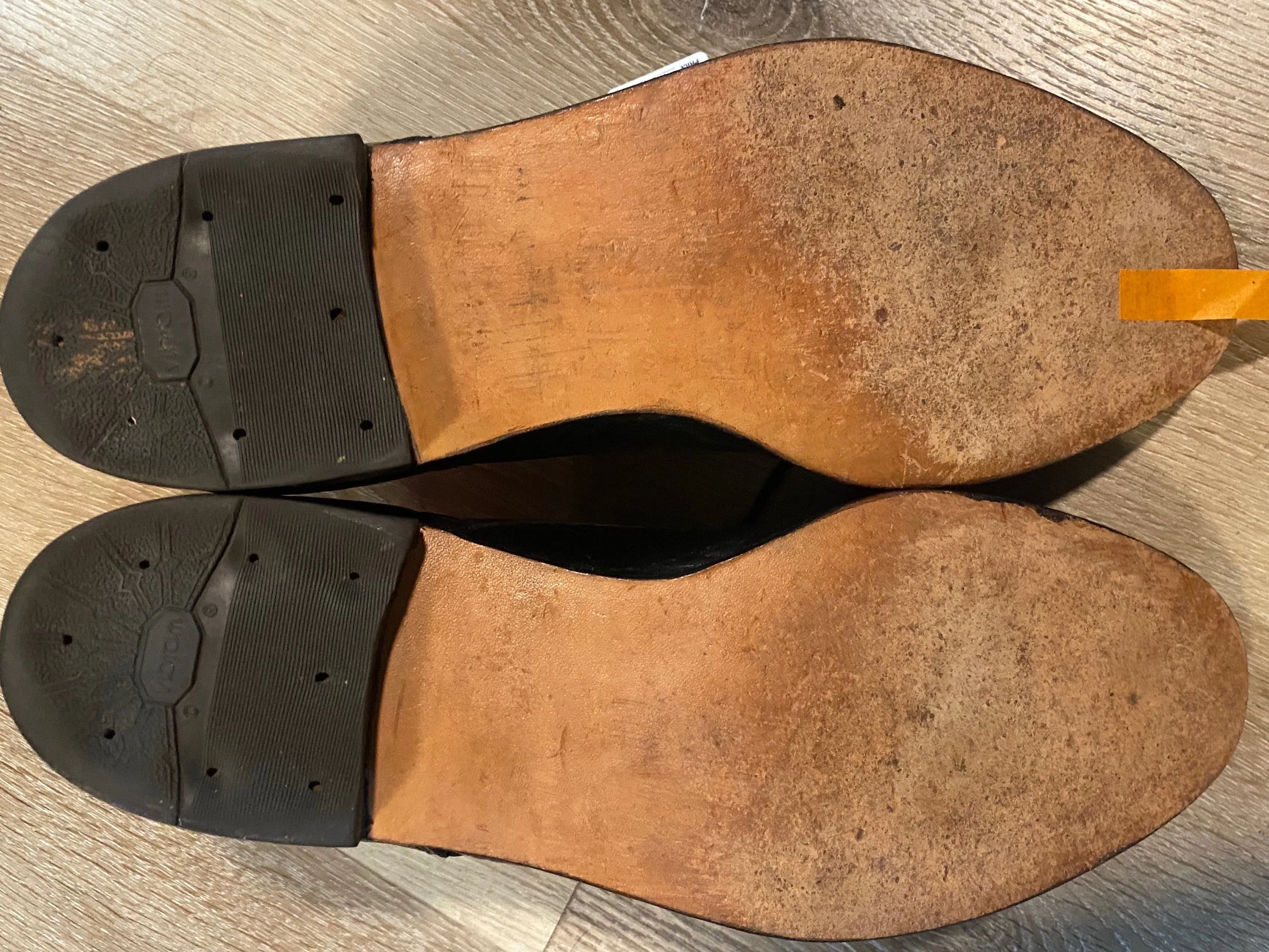 Hartt Derby Shoes 8M 41 (Canada)