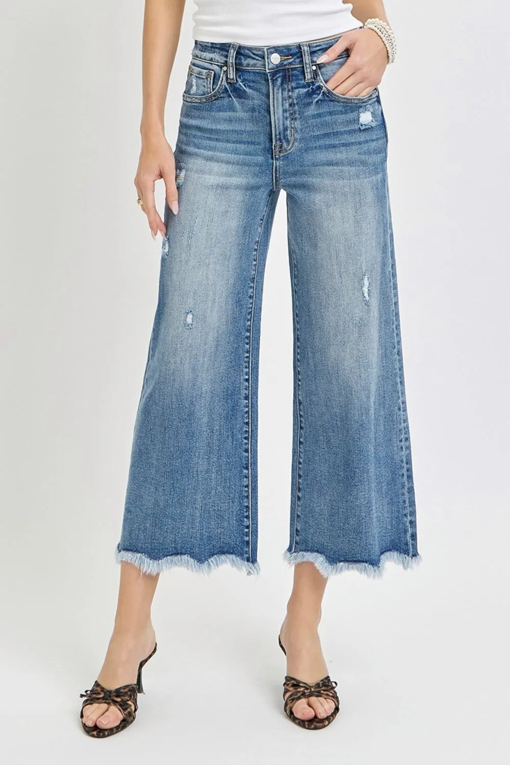 Risen Cropped Flare Jeans